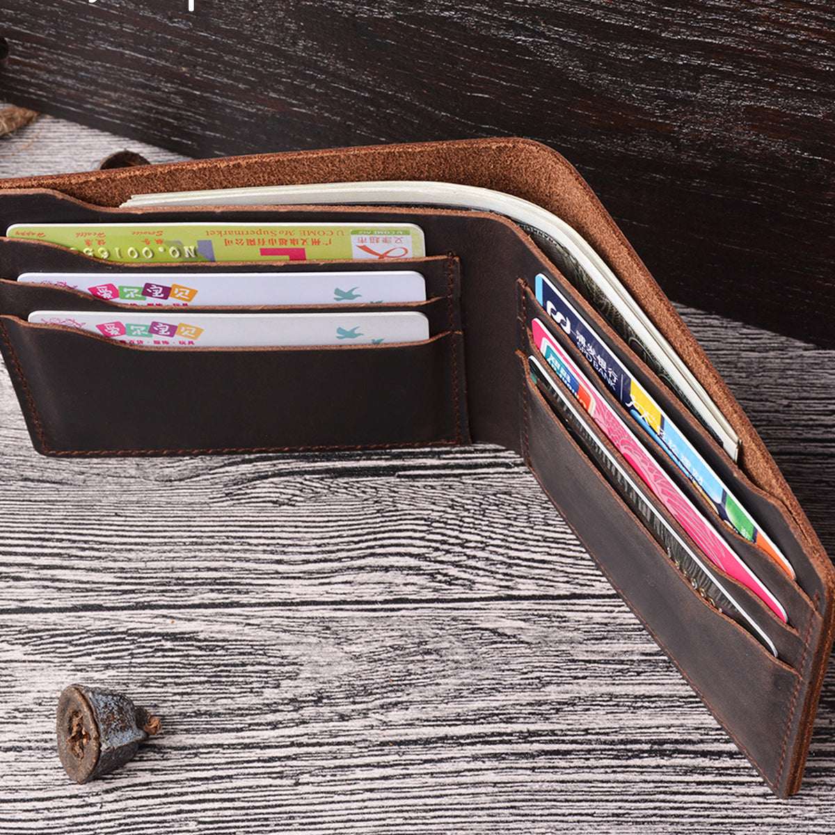 Crazy Horse Leather Bifold Wallet – Compact & Durable Card Organizer