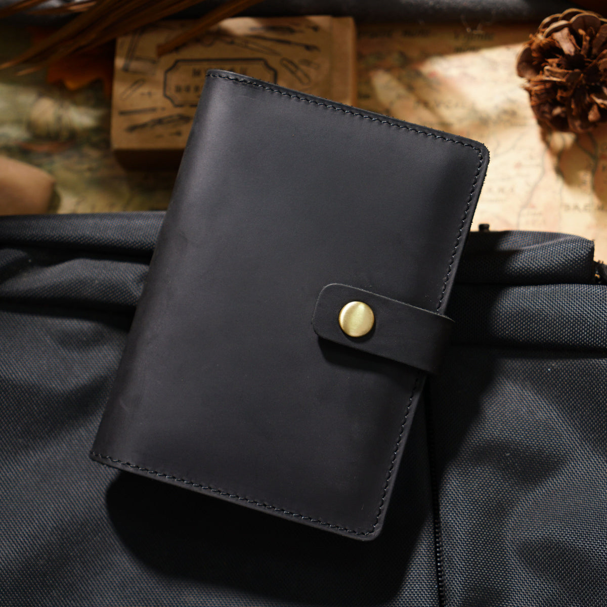 Bon Voyage – Leather Passport & Card Wallet