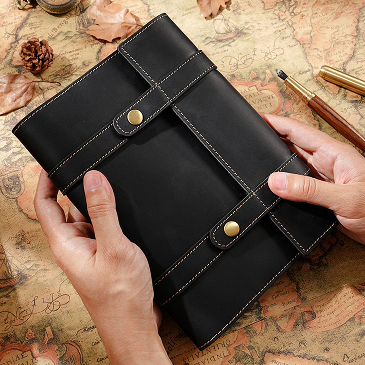 Fold & Tell – Triple-Fold Leather A5 Notebook with Dual Snap Closure