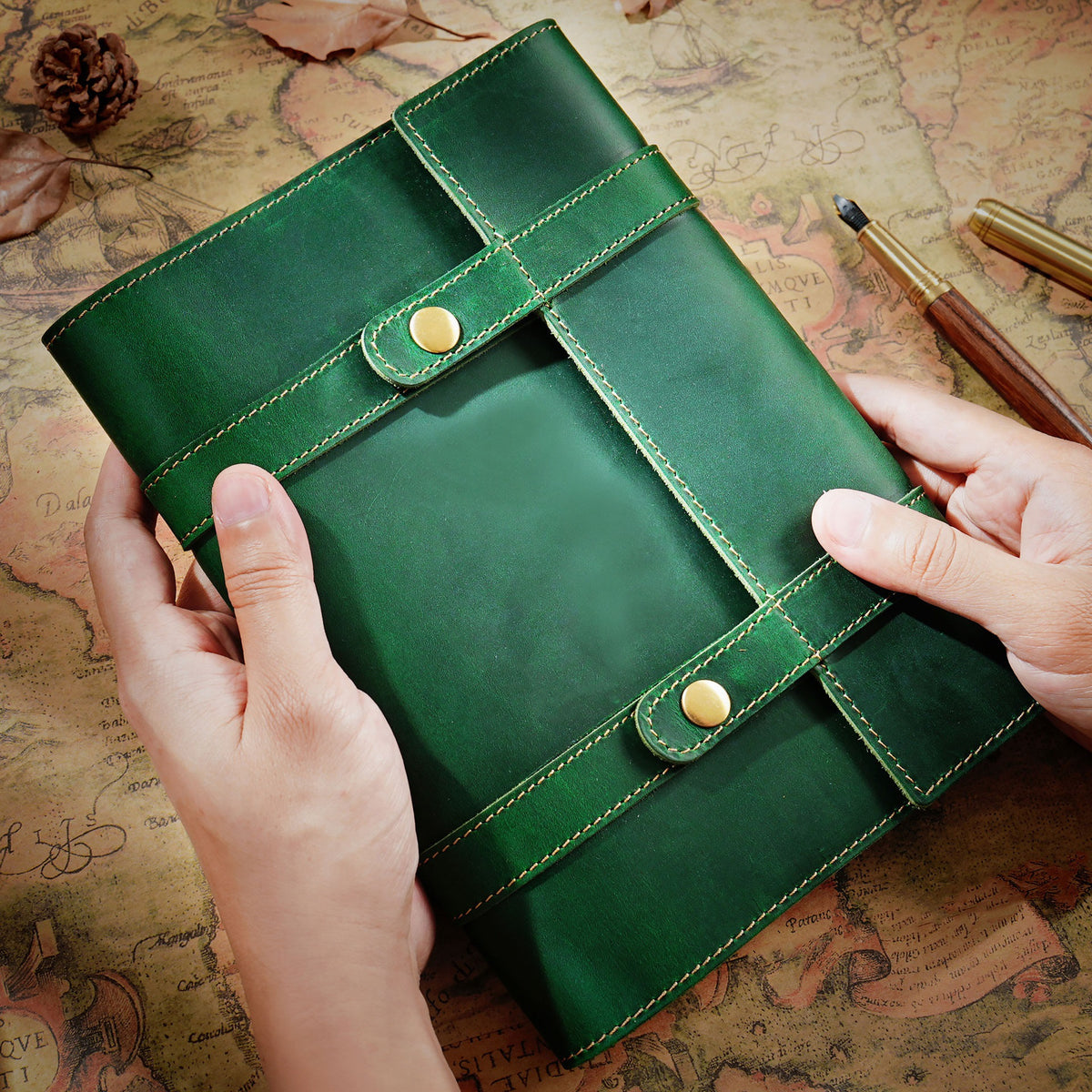 Fold & Tell – Triple-Fold Leather A5 Notebook with Dual Snap Closure